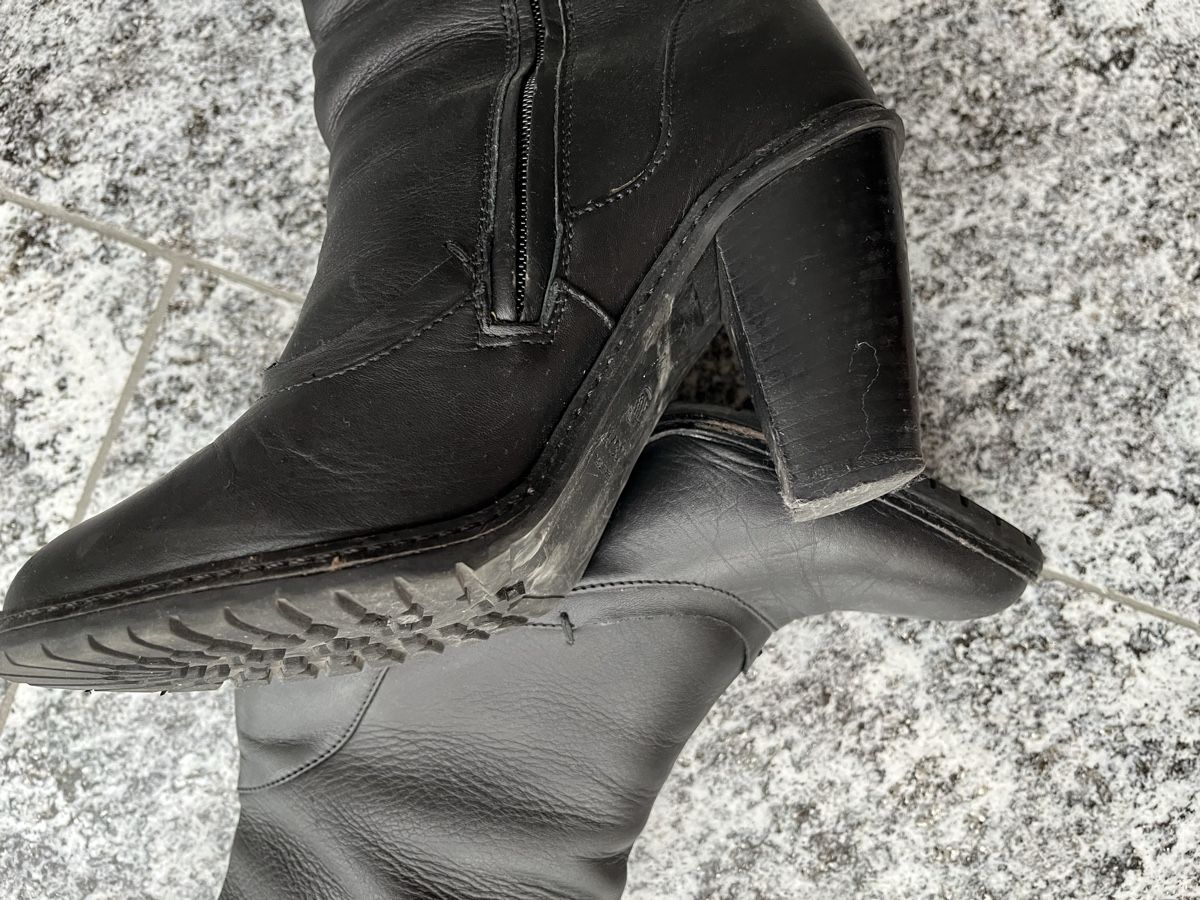 Navyboot Damenschuhe: Stiefel, Navy Boot, schwarz – Gebraucht aus Chur von Moca17 3
