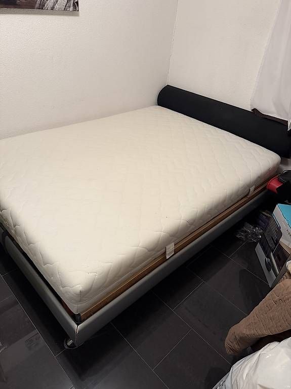 Betten: Schlafzimmer-Set – Gebraucht aus oensingen von df1988 1