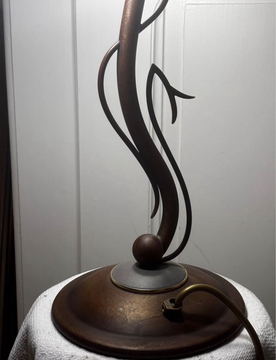 Lampade: Lampe de table design tulipe verre martel

50 – Nuovo (secondo la descrizione) da Genève venduto da ati_tj8f 2