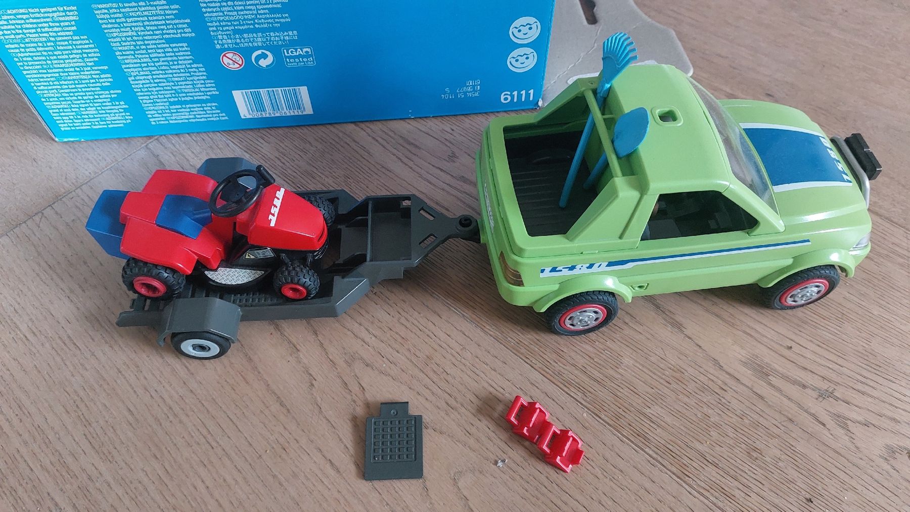 Playmobil Giocattoli: Playmobil 6111 Pick-Up mit Rasentraktor – Usato da Würenlos venduto da Ionni 1