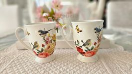 2er Set Vintage Tassen mit Vogel und Rosenmuster