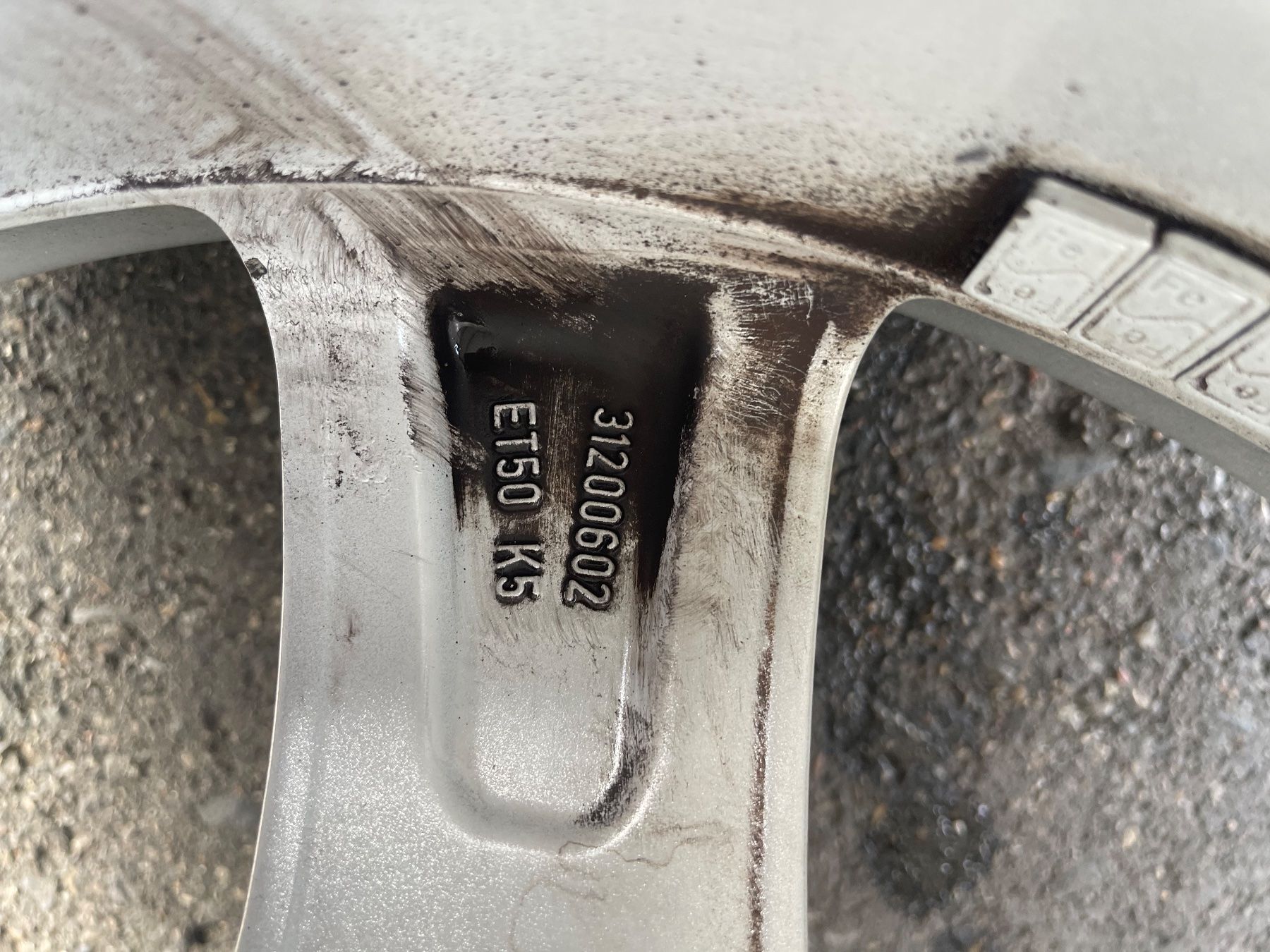 Volvo Jantes: Alufelgen VOLVO V60-S60 17" – D'occasion à Bülach par Nbosshard 5