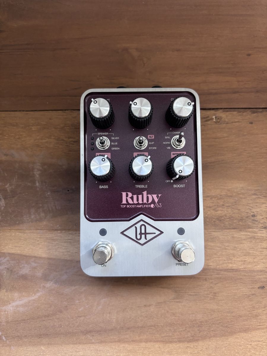 Universal Audio Musikinstrumente: Universal Audio Ruby 63' – Gebraucht aus Zürich von liamdavid
