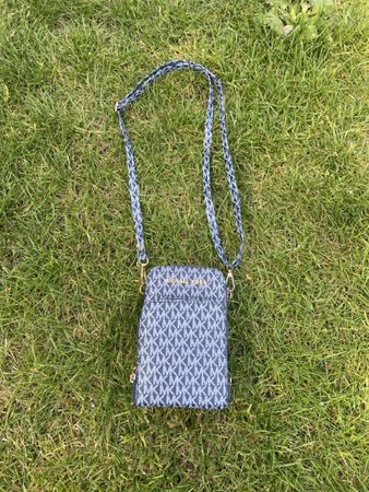 Michael Kors Tasche — Handtasche — Sommer 2023 — Top Zustand