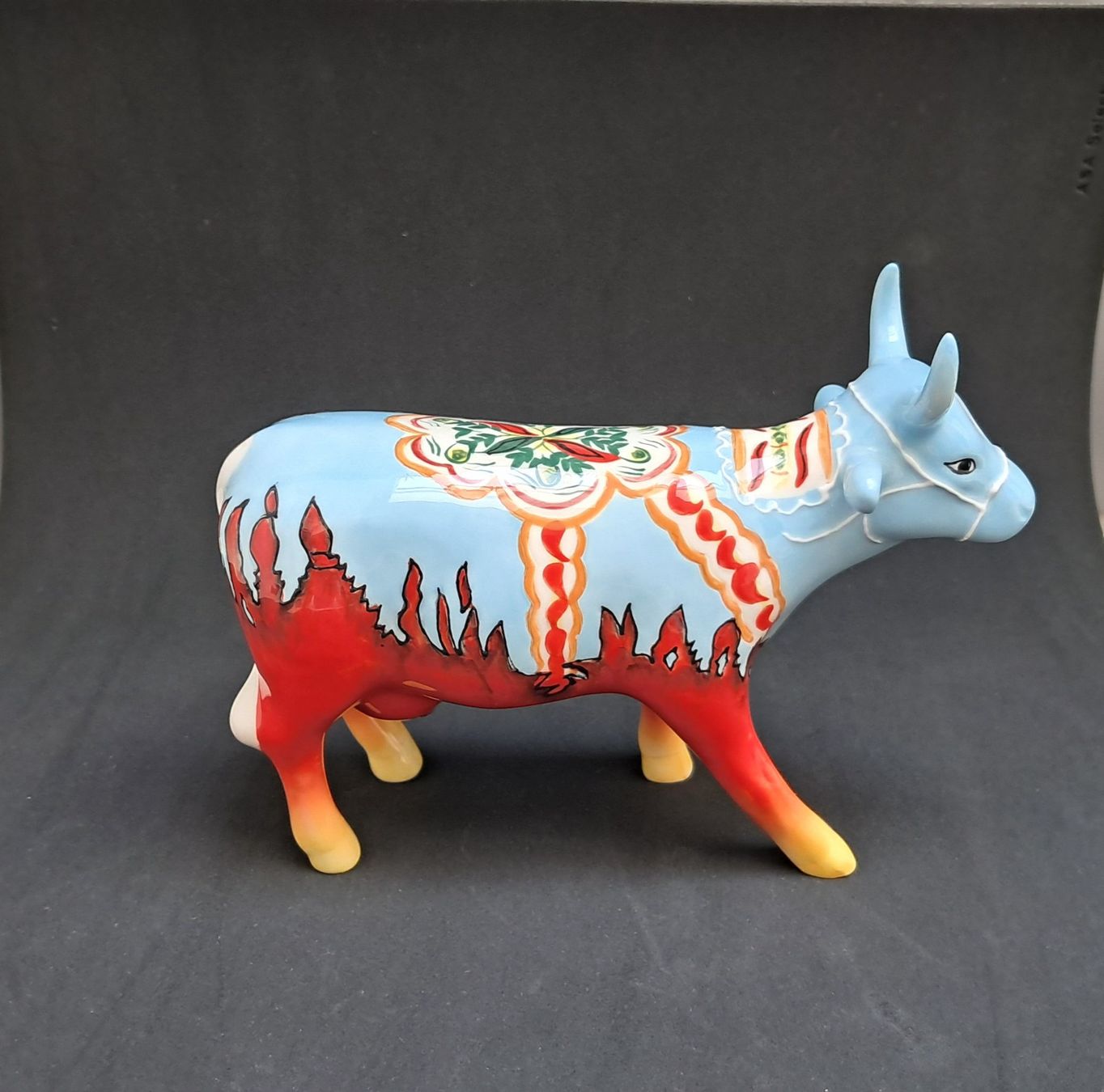 Statuette: Cow Parade – Nuovo e nell'imballaggio originale da Lufingen venduto da E-Auktion 5