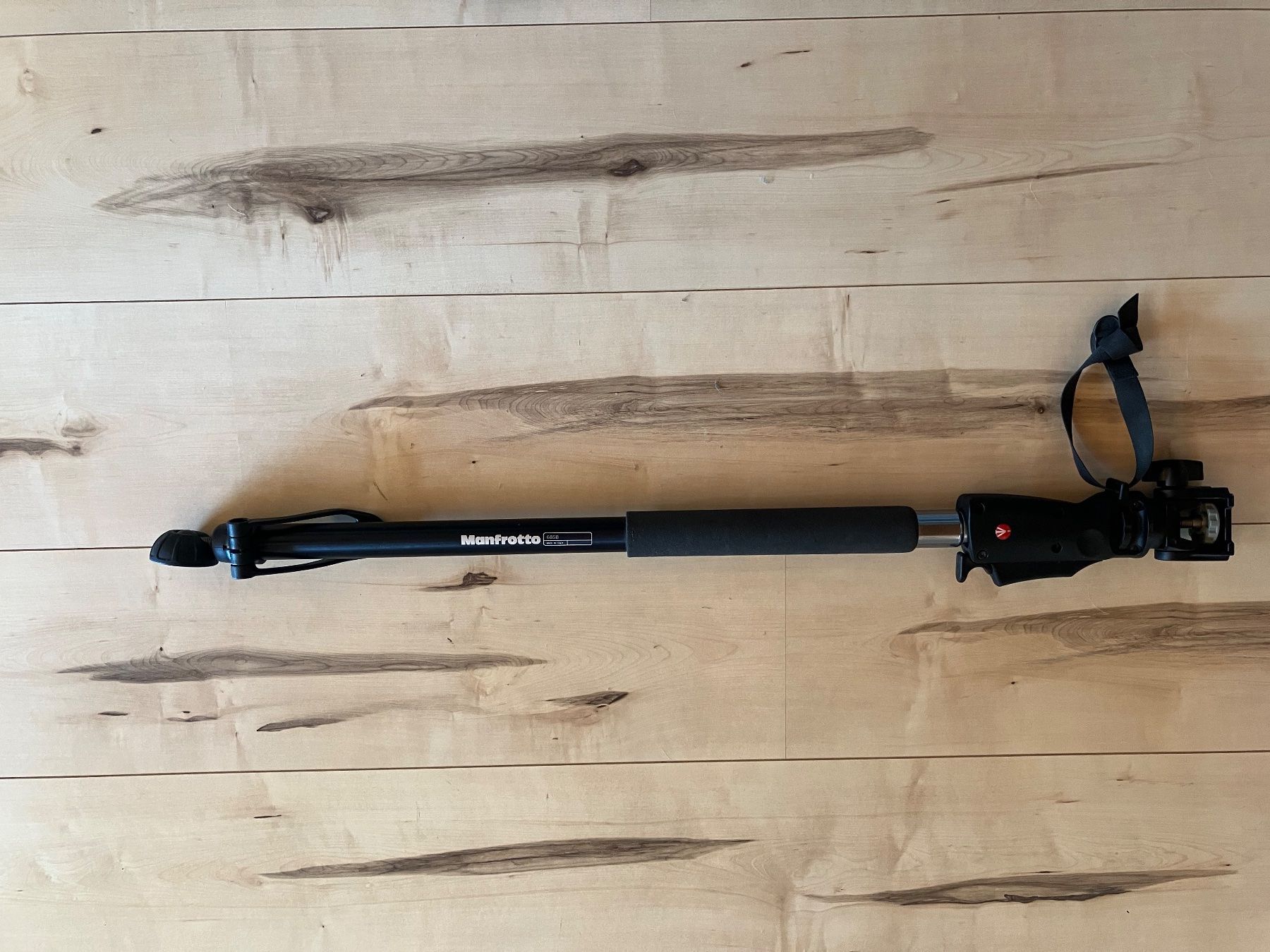 Manfrotto Trépieds & Accessoires: Manfrotto Einbeinstativ 685B – D'occasion à Oberkulm par spanngurt