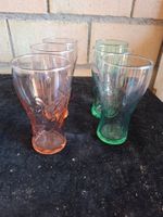 Bunte Coca Cola Glaser 6 Stck. mit Reliefmuster gebraucht