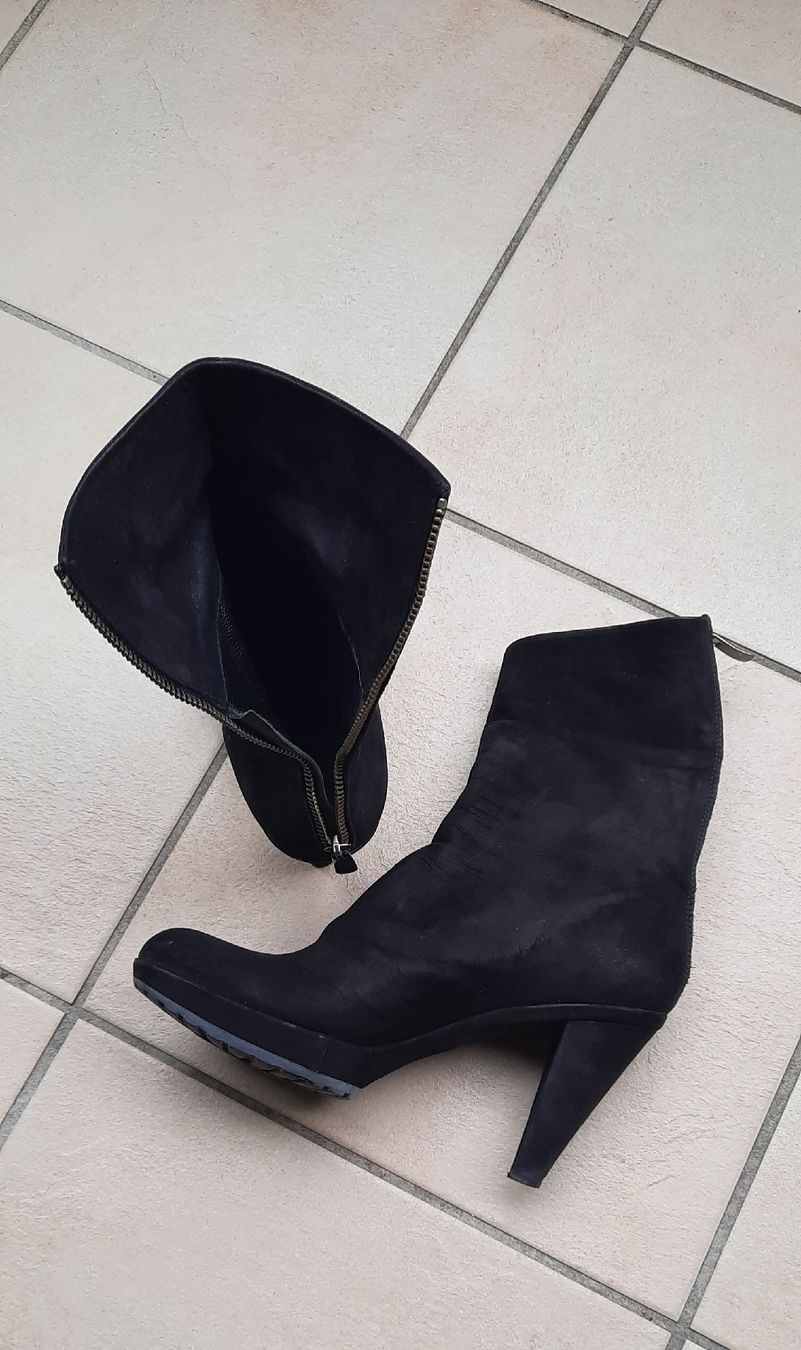 Scarpe da donna: Stiefelette – Usato da Kilchberg ZH venduto da F27081987 3