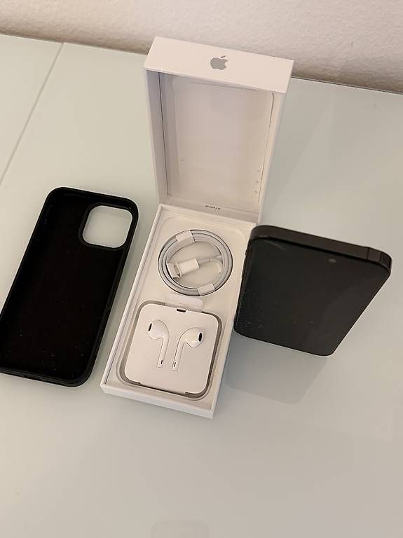 Telefoni cellulari / Smartphones: Iphone 14 Pro Max 128 GB schwarz  – Usato da Aarau venduto da Nardo123 3