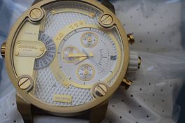 Diesel Uhr absolute Hinkucker