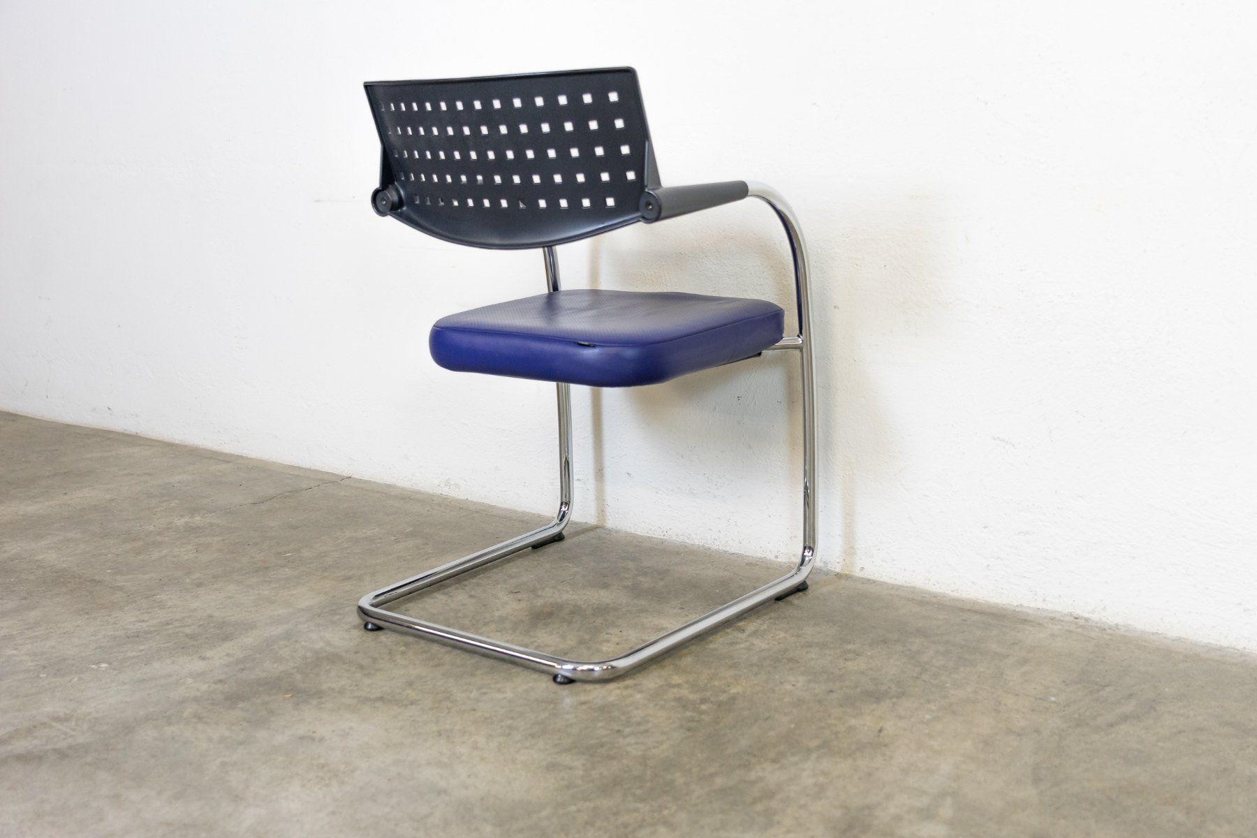 Chaises: Vitra Visavis Freischwinger Leder Büro – D'occasion à Schaffhausen par Studio-Ara 8