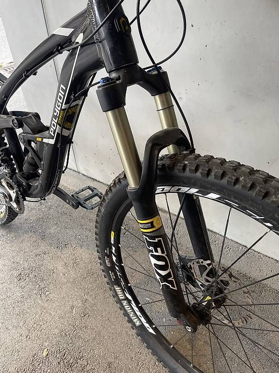 Vélos: Polygon Collosus N6 Enduro (Preis VB) – D'occasion à Bonaduz par Kay_285k 3