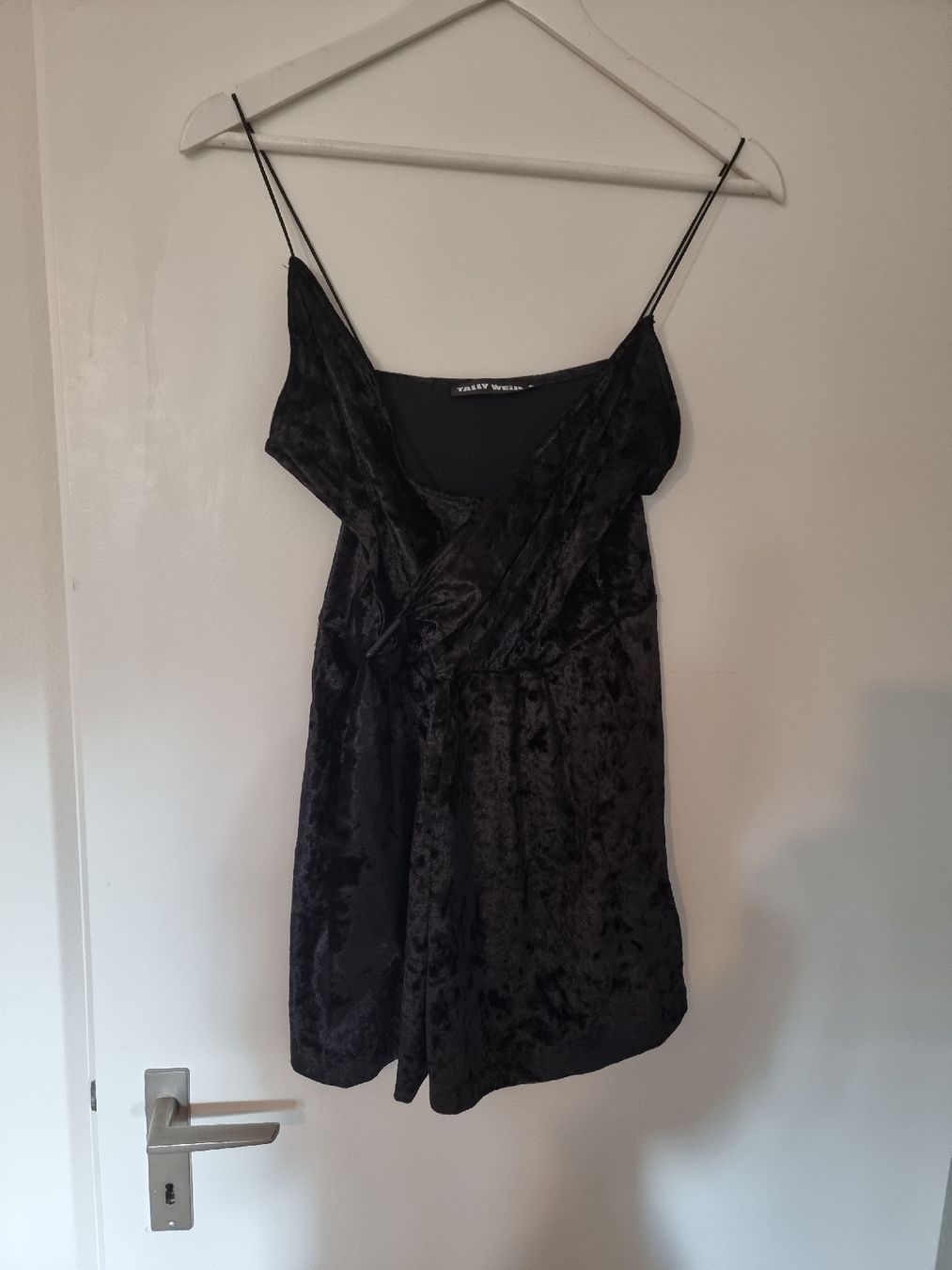 Tute: Jumpsuit Samt – Nuovo (secondo la descrizione) da Altstätten SG venduto da melii._.98