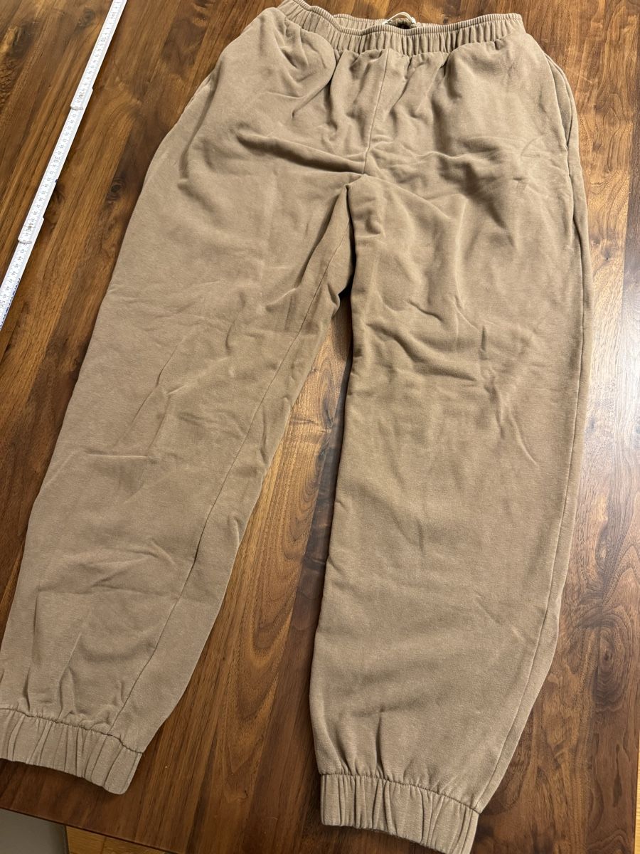 Oysho Pantaloni: Oysho hose braun Gr. M  – Usato da Zürich venduto da yas_7vdk