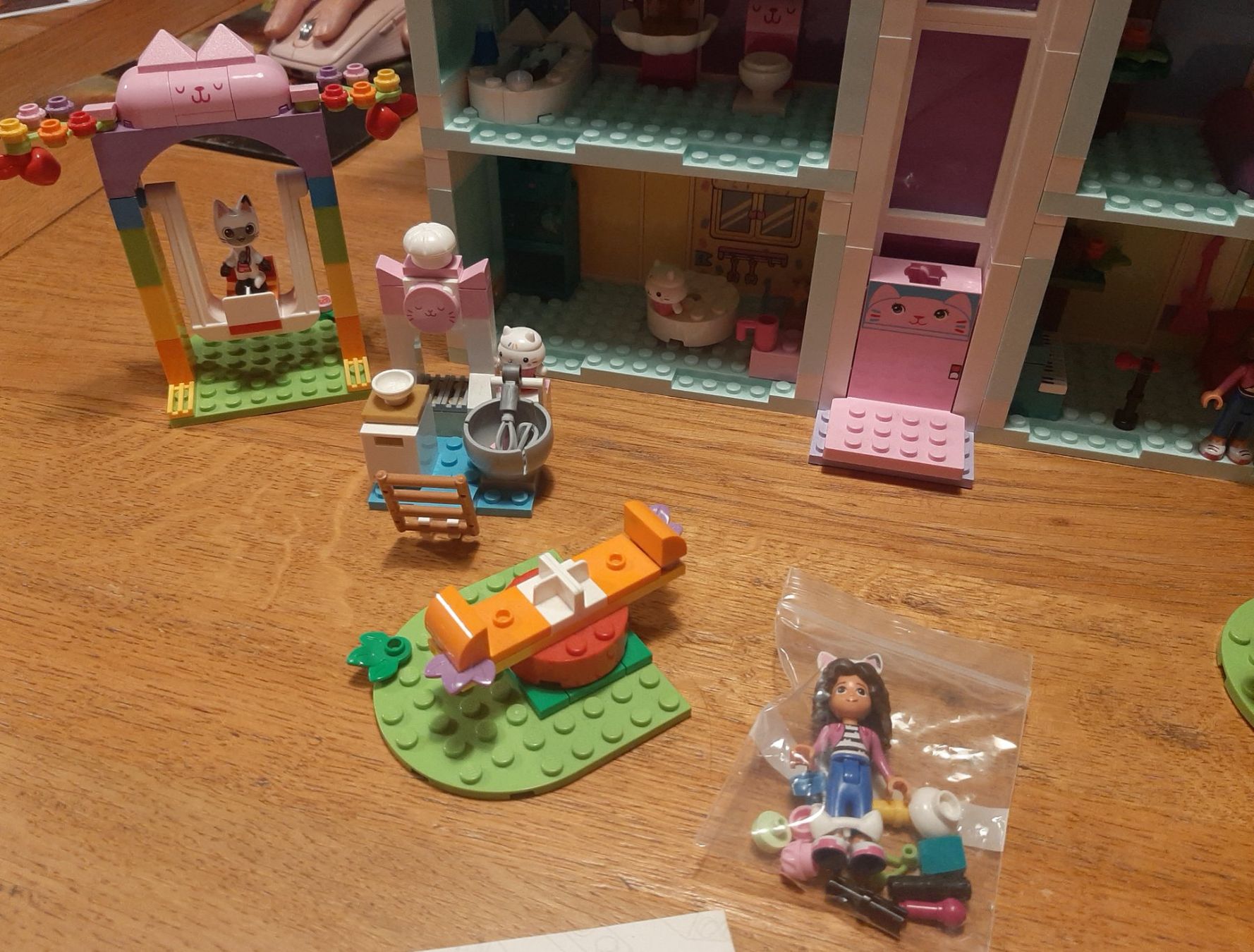 Lego Baukästen: LEGO  Gabby's Dollhouse 3 verschiedene Sets – Gebraucht aus Zofingen von fubu78 3