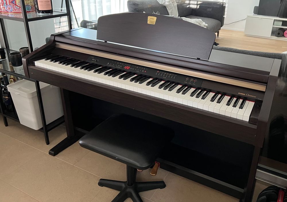 Yamaha Clavinova CLP 930 EPiano mit Sessel Kaufen auf Ricardo