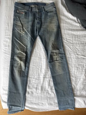 DIESEL Tepphar Slim Carrot Jeans