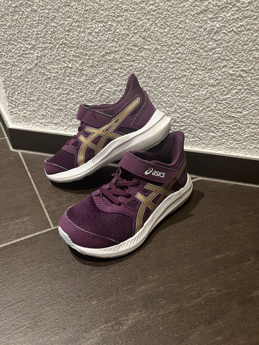 Asics Scarpe per ragazzi: ASICS Laufschuhe - Kinder Grosse 27 – Usato da Ehrendingen venduto da emm_7d8k
