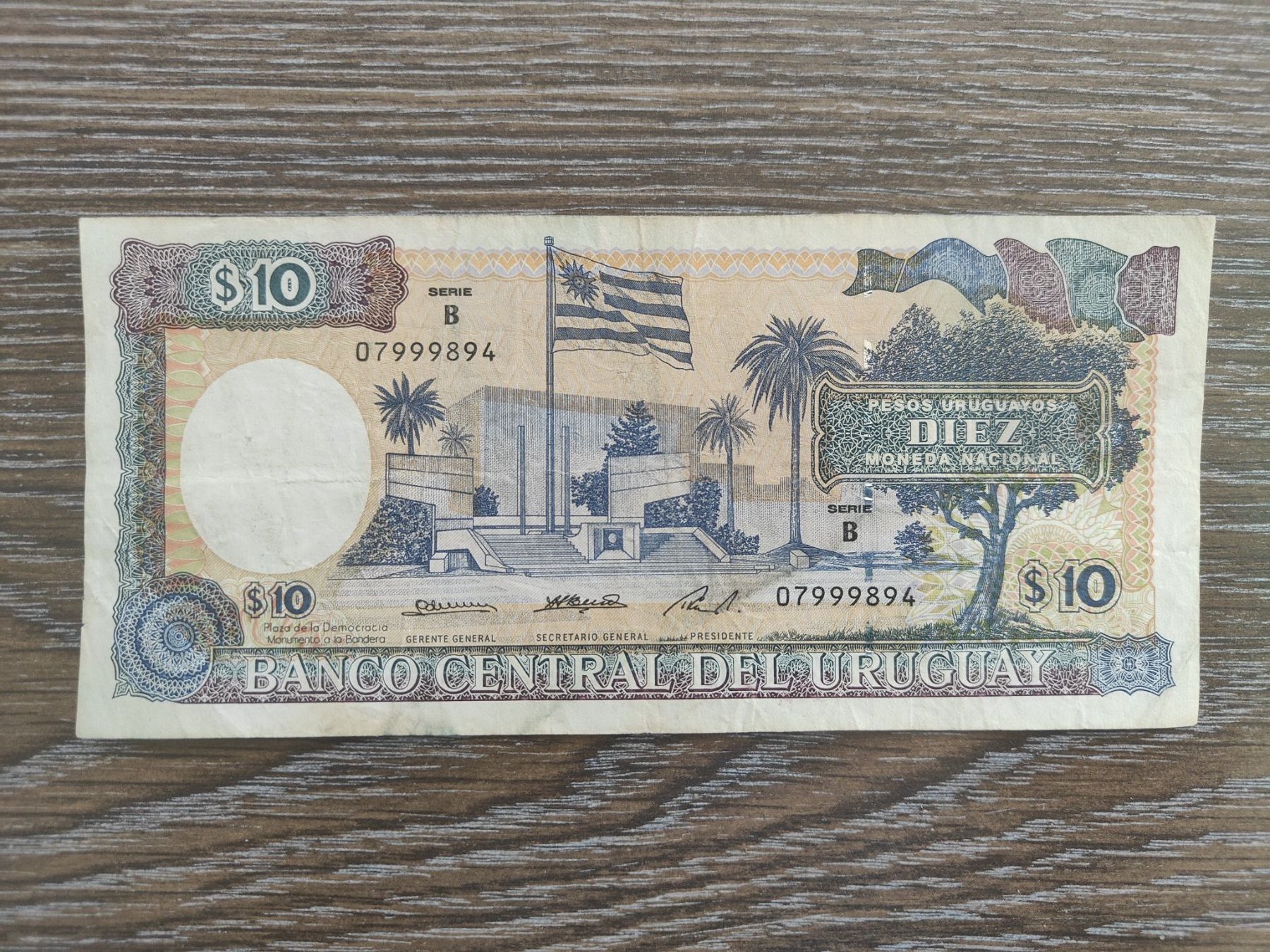Banconote: Uruguay 10 Pesos 1995 !!!!!!! – Usato da Flaach venduto da Lonzo99