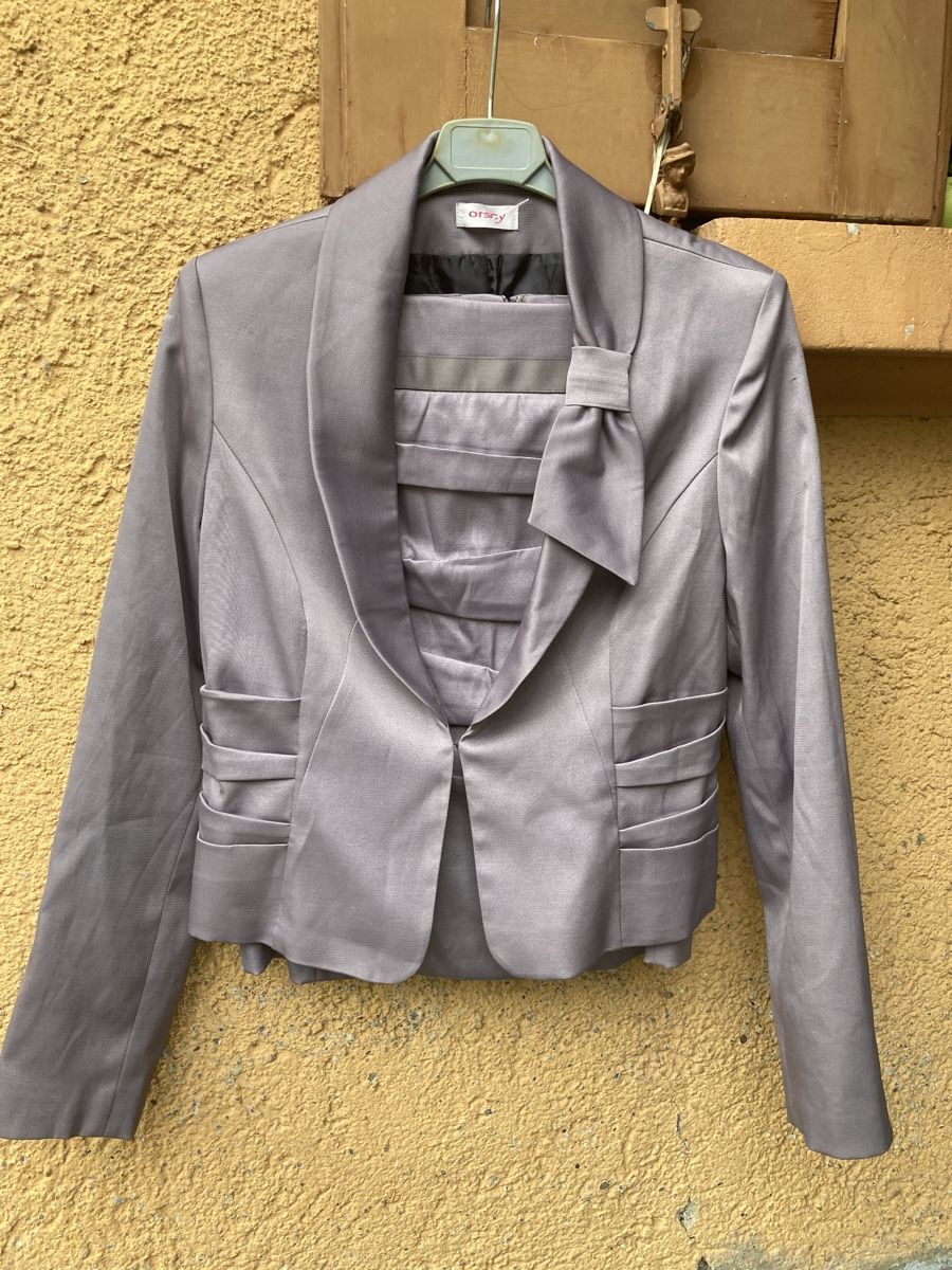 Completi & Tailleur: Blazer Rock Anzug – Usato da Schlieren venduto da Flower5