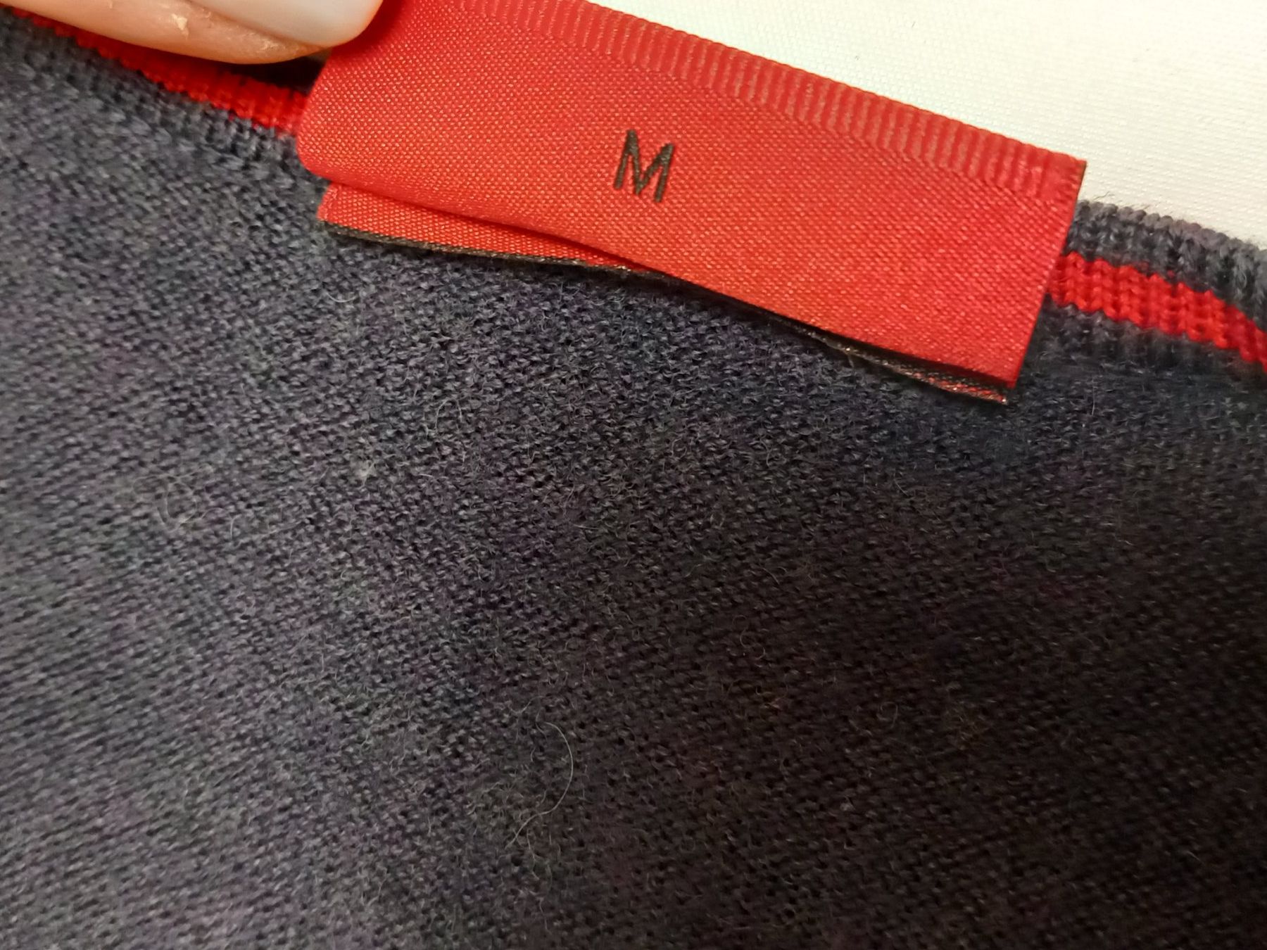 Hugo Boss Maglioni & Felpe: Hugo Boss Damen Pulli  Gr.M – Nuovo (secondo la descrizione) da Zürich venduto da mar_mv5c 5