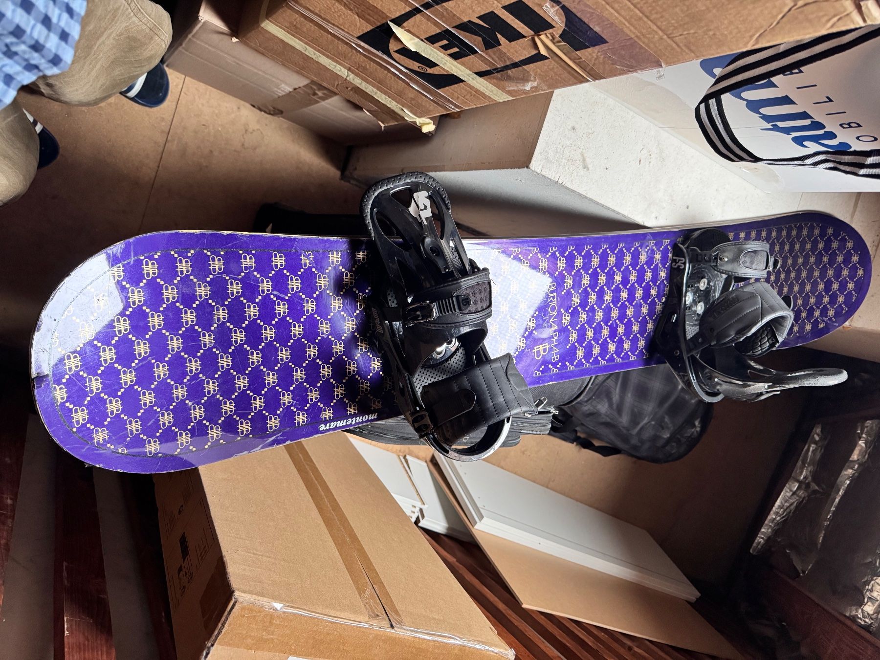 Burton Boards: Snowboard mit Bindung Burton – D'occasion à Zürich par I.Friedli