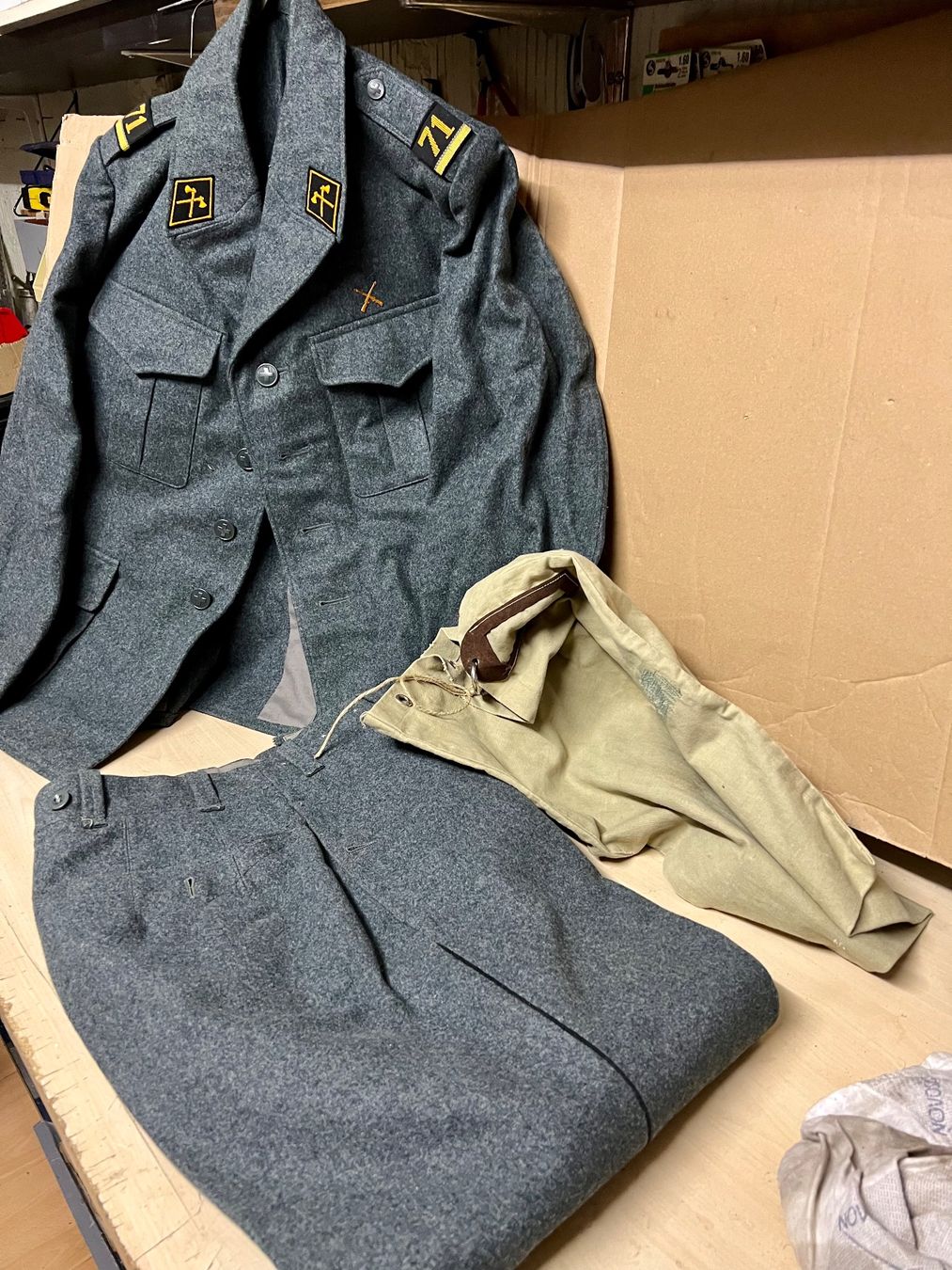 Uniformen: Militär Uniform und Sack – Gebraucht aus Belp von ch1999 8