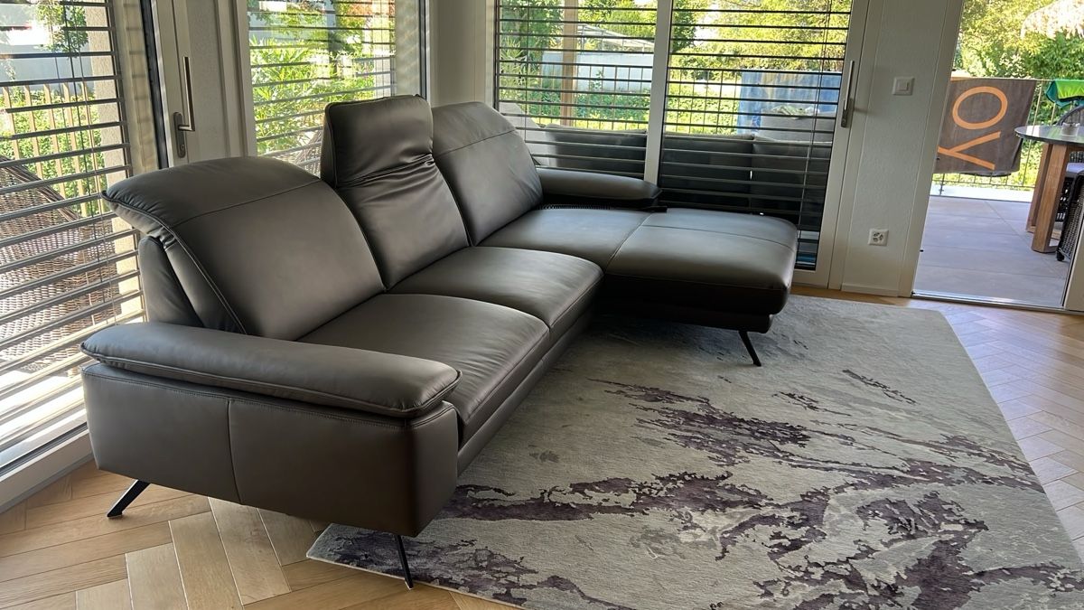 Divani: Ecksofa Leder neu dunkelgrau mit Recamiere – Nuovo (secondo la descrizione) da Emmenbrücke venduto da BMJR