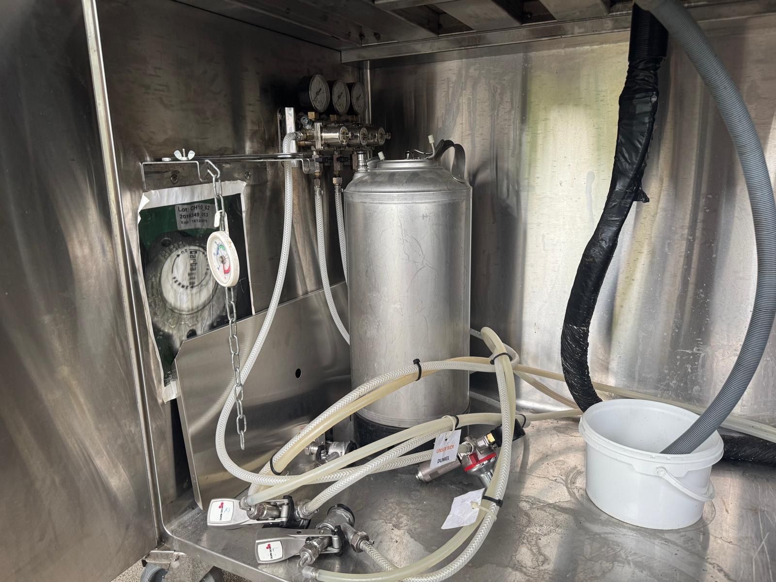 Equipement de magasin & Foires: Biertheke auf Rollen Gastro – D'occasion à Basel par stammystuff 2