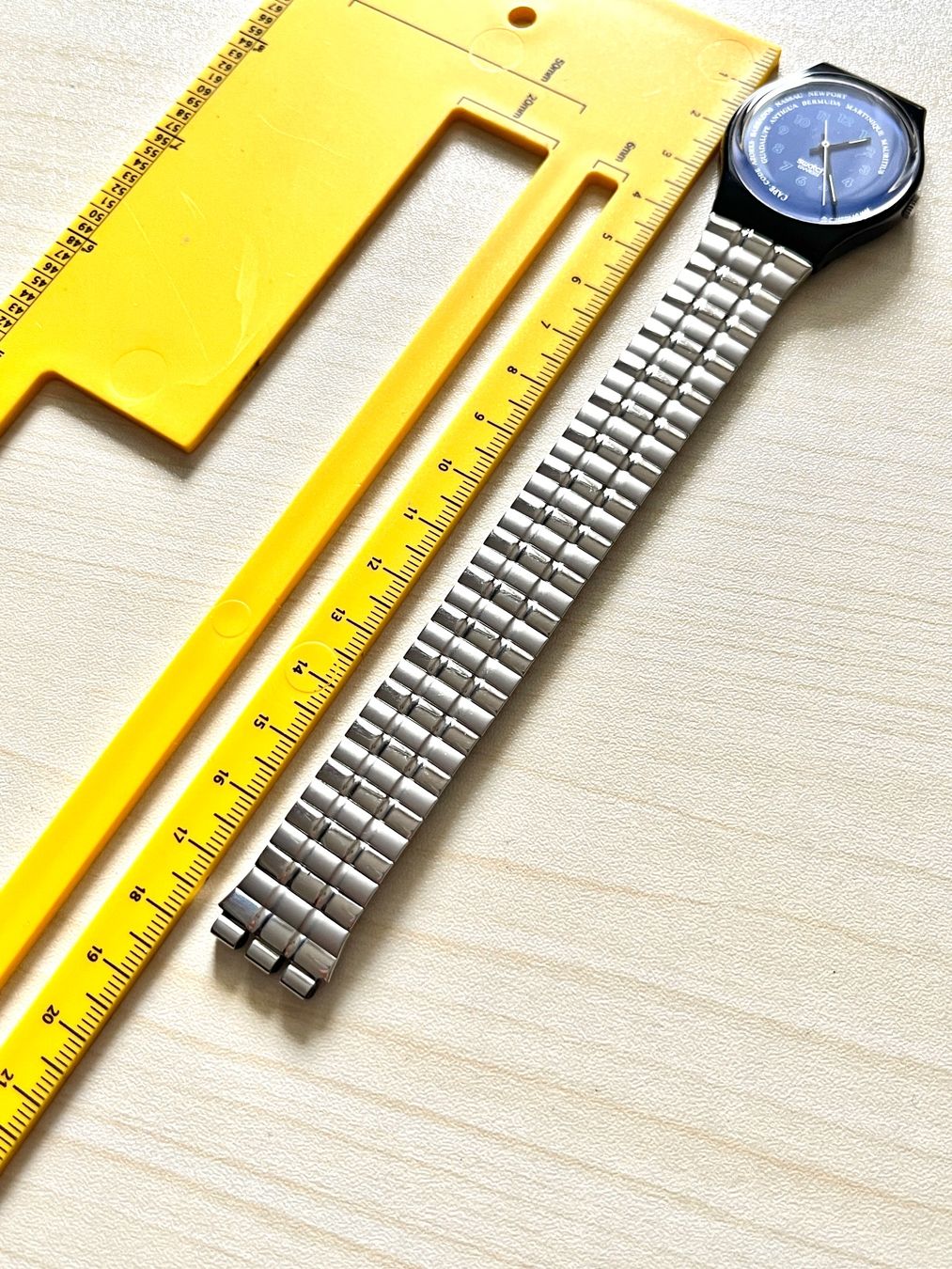 Swatch Orologi: Swatch Uhr - ideales Sommer-Accessoire! – Usato da Grenchen venduto da chththl 9