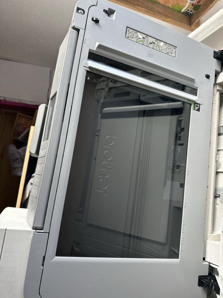 Brother Stampanti: Brother MFC-J6930DW Drucker Multifunktionsgerät – Usato da Eschenz venduto da Fel_f9z2 2