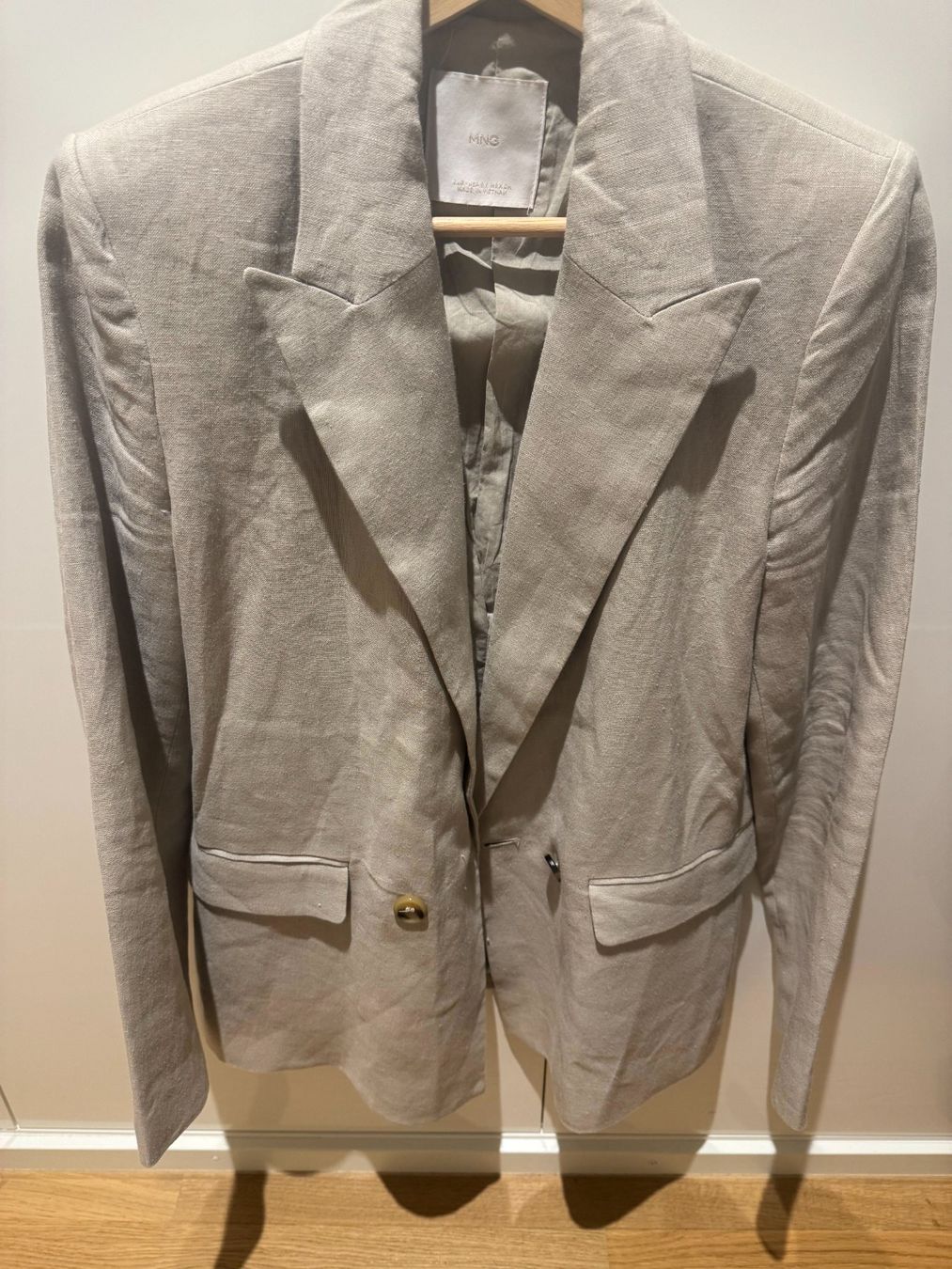 Mango Giacche: Elegant Mango Linen Blazer - S – Nuovo (secondo la descrizione) da Zürich venduto da ped_8gnn