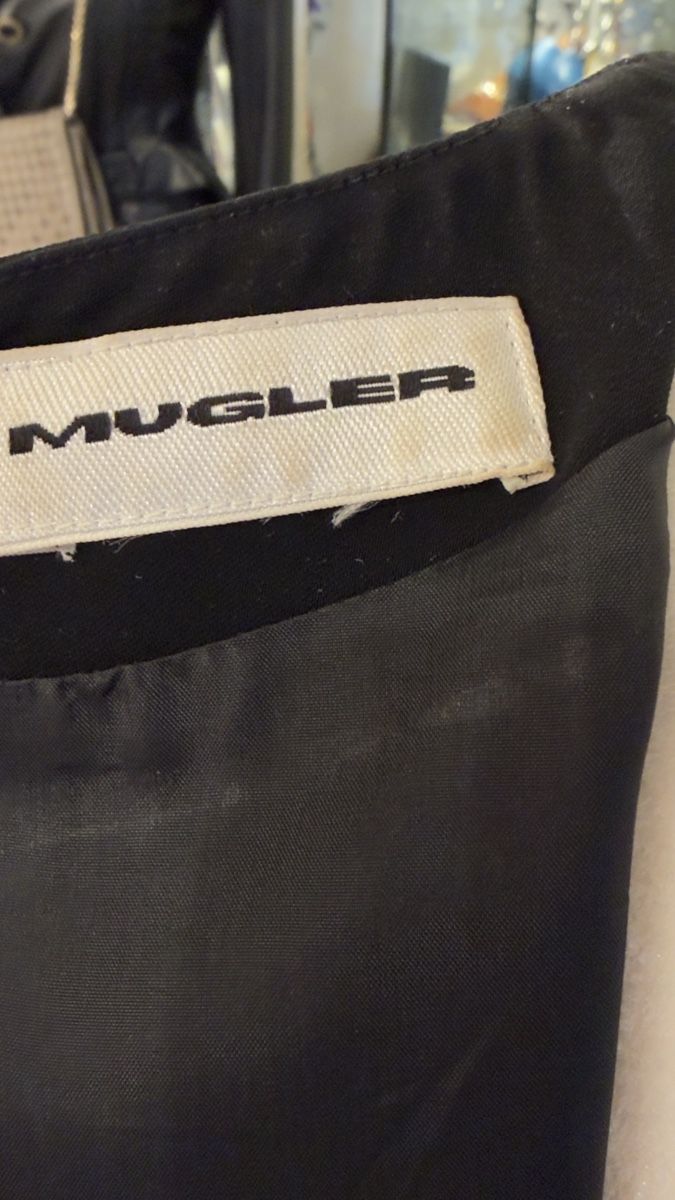 Kleider: Mugler Kleid, Gr. 38, Schwarz, NP 2745.- – Gebraucht aus Lachen SZ von HelvetiaLuxury 5