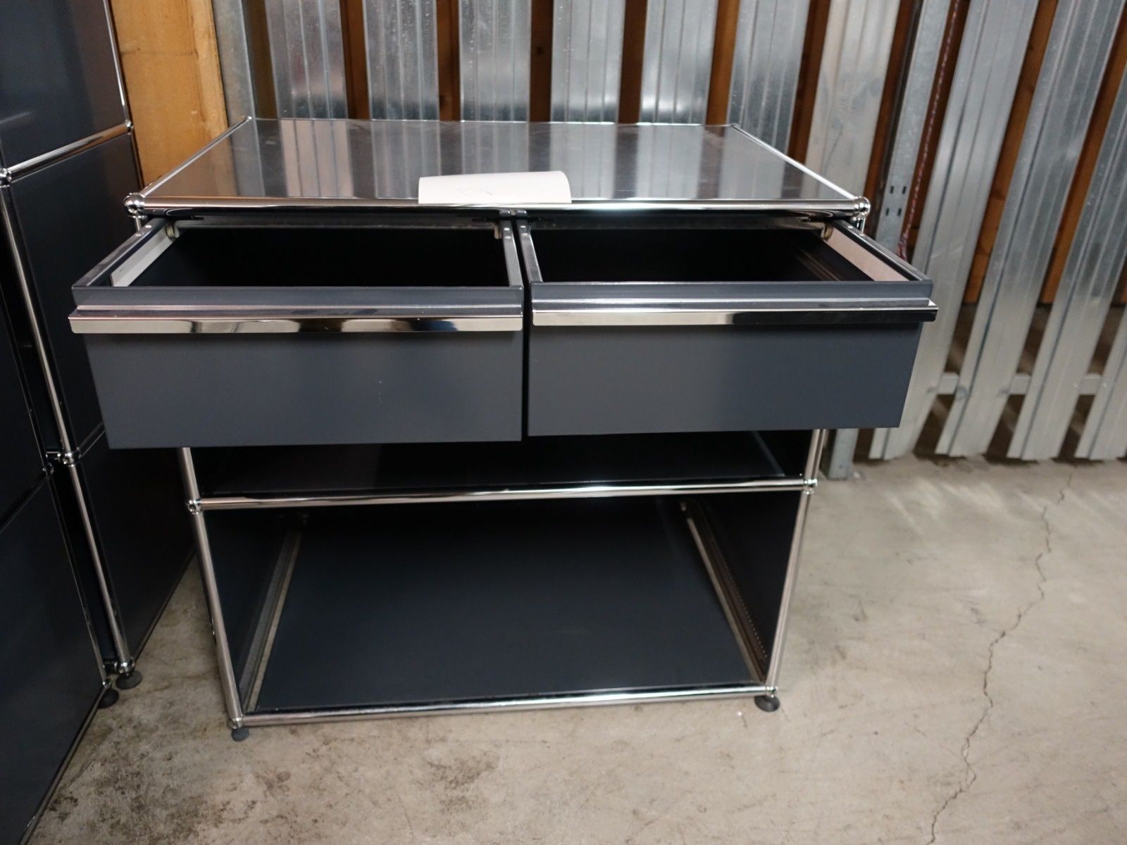 USM Scaffali: USM Haller Sideboard  Anthrazit – Usato da Oberengstringen venduto da JaLu97