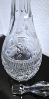 elegante, schwere Glaskristallkaraffe mit Blumenmuster