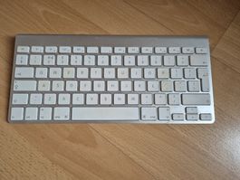 Apple Wireless Keyboard Silver