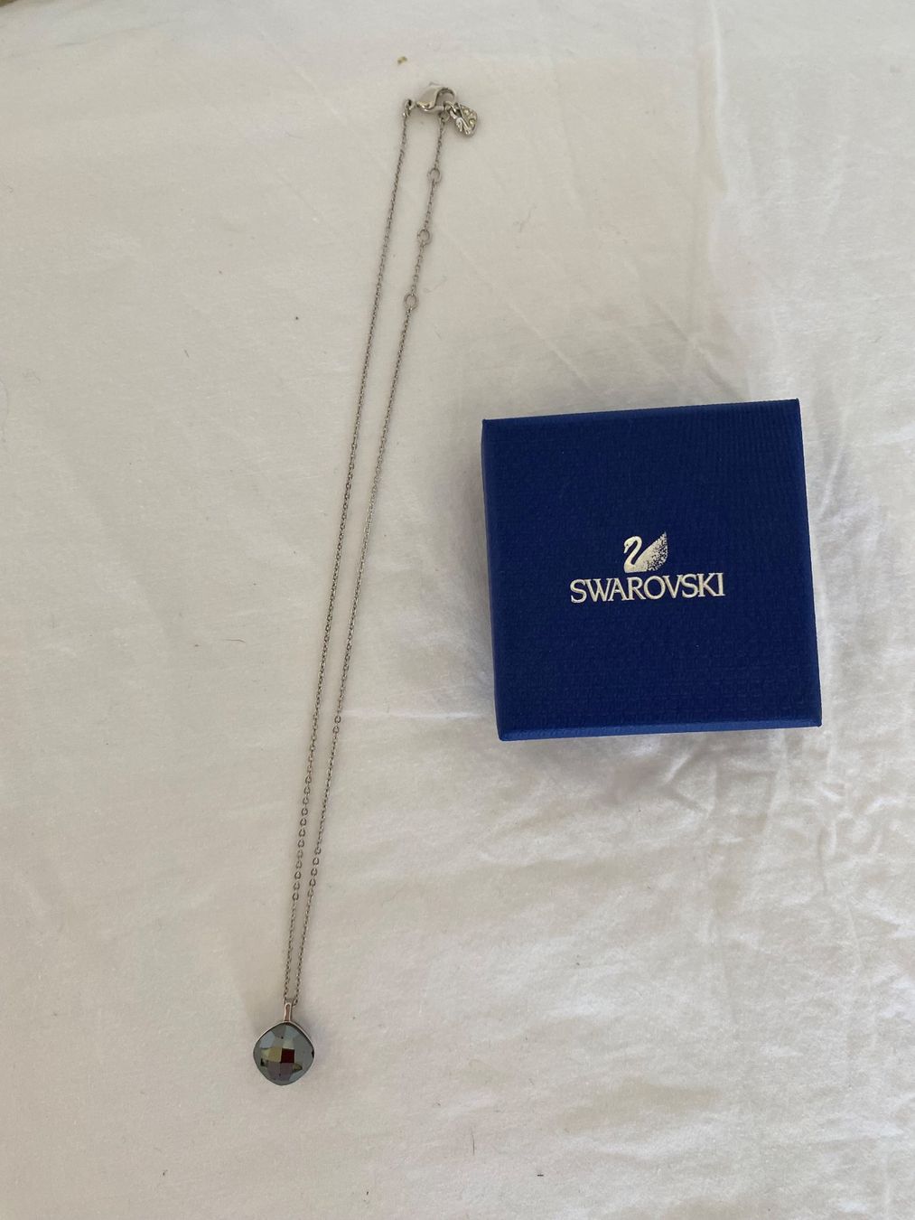 Swarovski Catenine: SWAROVSKI HALSKETTE MIT KRISTALL – Usato da Zürich venduto da Fashionparade 1