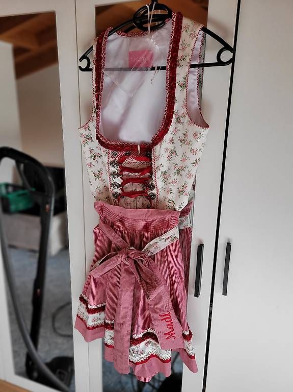 Kleider: Krüger Dirndl 36 – Gebraucht aus Bennau von Cav_v8tx