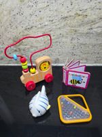 4-teiliges Babyspielzeug-Set: Motorikschleife & Rassel