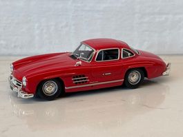 Ixo Mercedes 300Sl 1/43