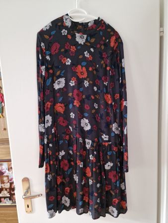Hübsches NEUES Herbstkleid gr.40. 22fr.