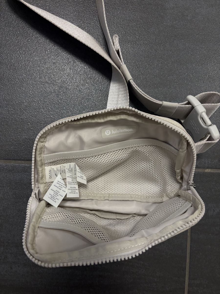 Lululemon Borse da donna: Lululemon Tasche – Usato da Rümlang venduto da svent 5