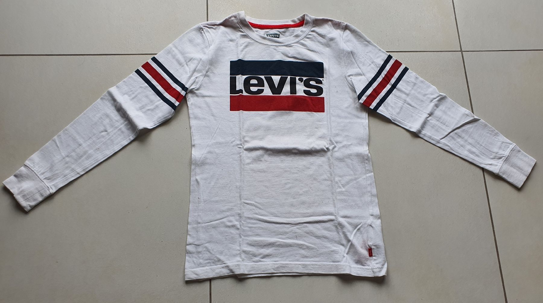 Levi's Maglioni & Felpe: Levis pull taille 14 ans – Nuovo (secondo la descrizione) da Vouvry venduto da Arwenne 1