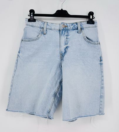 # WOMAN - Kurze Jeans Gr. 36 - PRIMARK #