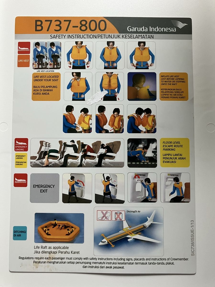 Dokumente: Garuda Indonesia 737 Safety Card – Gebraucht aus Zürich von Classic_Collection_Zurich