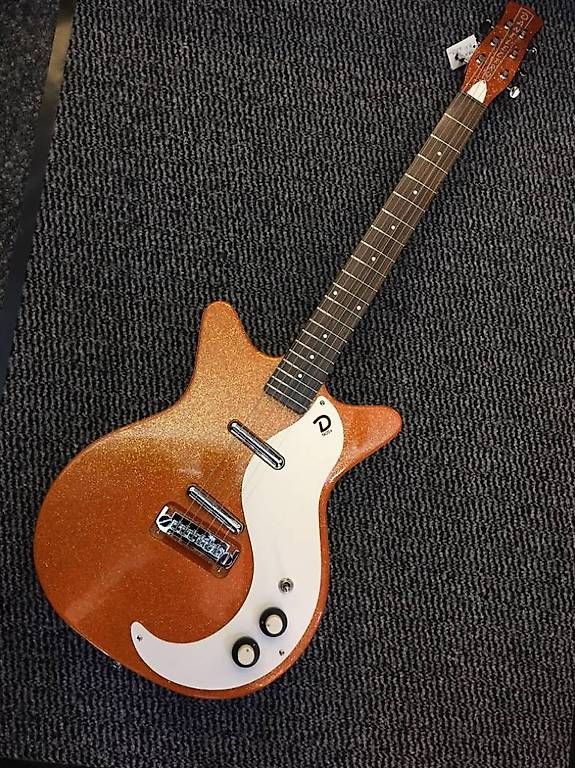 Strumenti musicali: Danelectro '59 m NOS+ orange metalflake – Usato da Morges venduto da GvnMusic 2