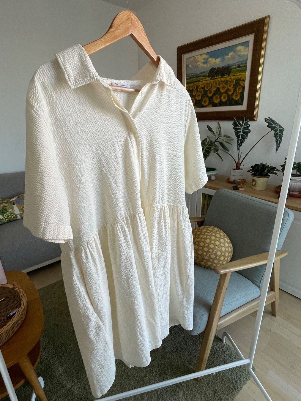Robes: Knowledge Cotton Apparel Sommerkleid in Cream – D'occasion à Zürich par sve_72fj 1