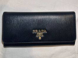 Prada Logo Saffiano Leder schwarz Geldbörse