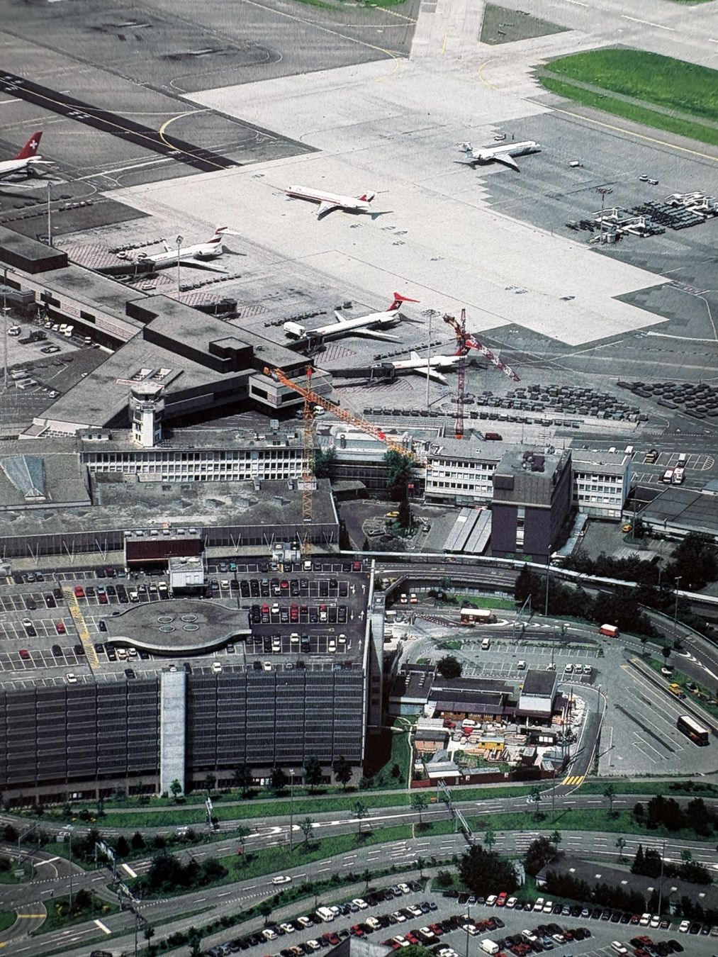 Bücher: Flughafen Zürich 1948-2008 – Gebraucht aus Volketswil von zwitsch33 2