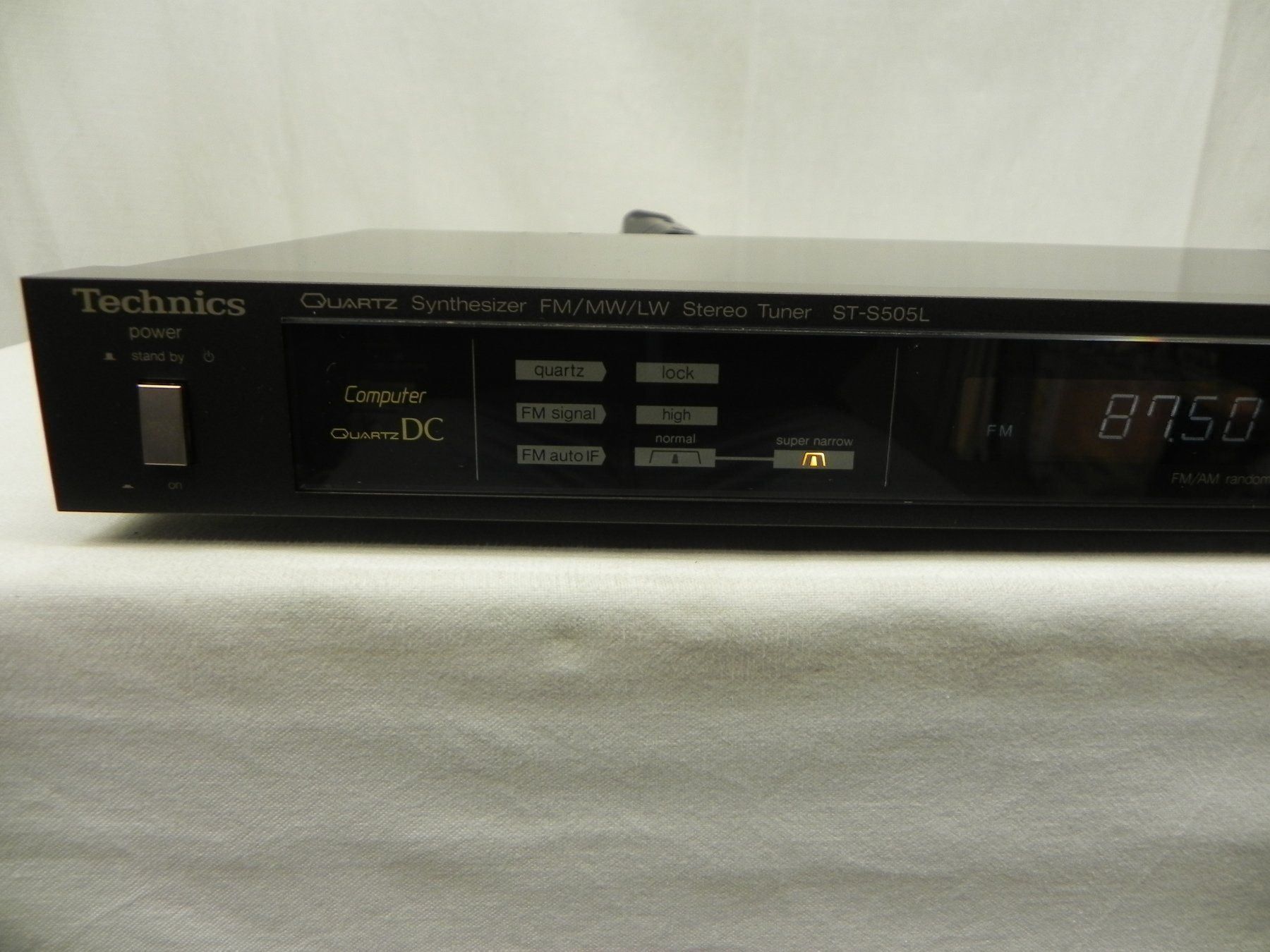 Technics Radio: Technics ST-S 505L Tuner – Usato da Basel venduto da Life-Style-Art 3